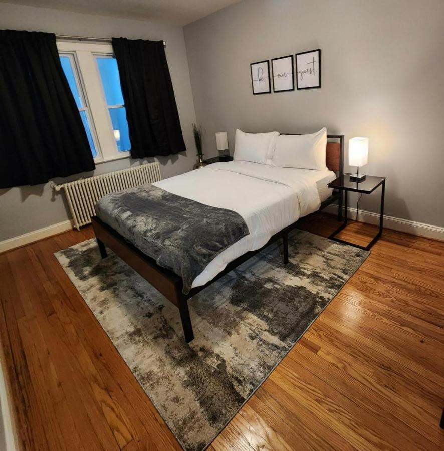 Capitol Hill Apartment With Free Parking ワシントン エクステリア 写真